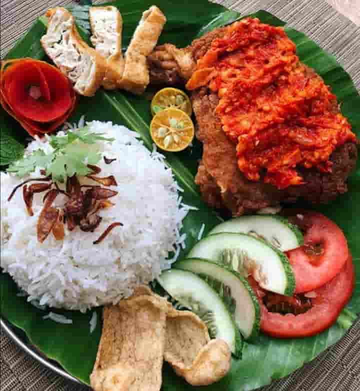 spicy food indonesia